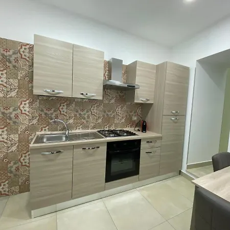 Vecchia Ognina - Free Parking Apartment